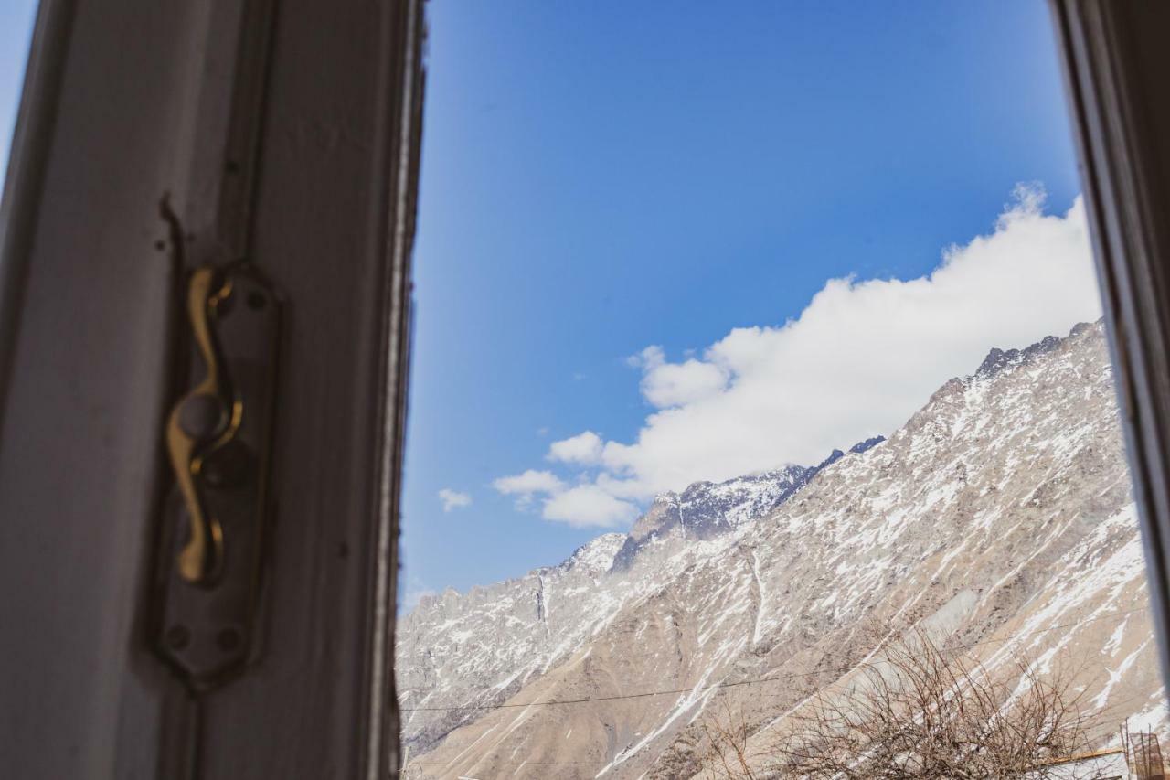 Guest House Kavtarashvili 38 Kazbegi Eksteriør billede